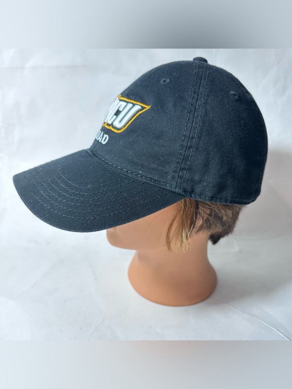 Hat - Picture 4 of 11